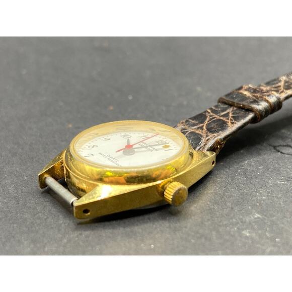 Waltham American Quartz Water Resistant Watch Gold Tone Brown Black Band WW050 main image 7